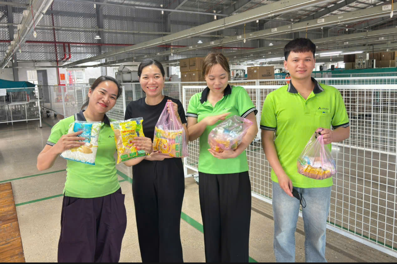 Tặng đường cho cán bộ công nhân viên Vaude