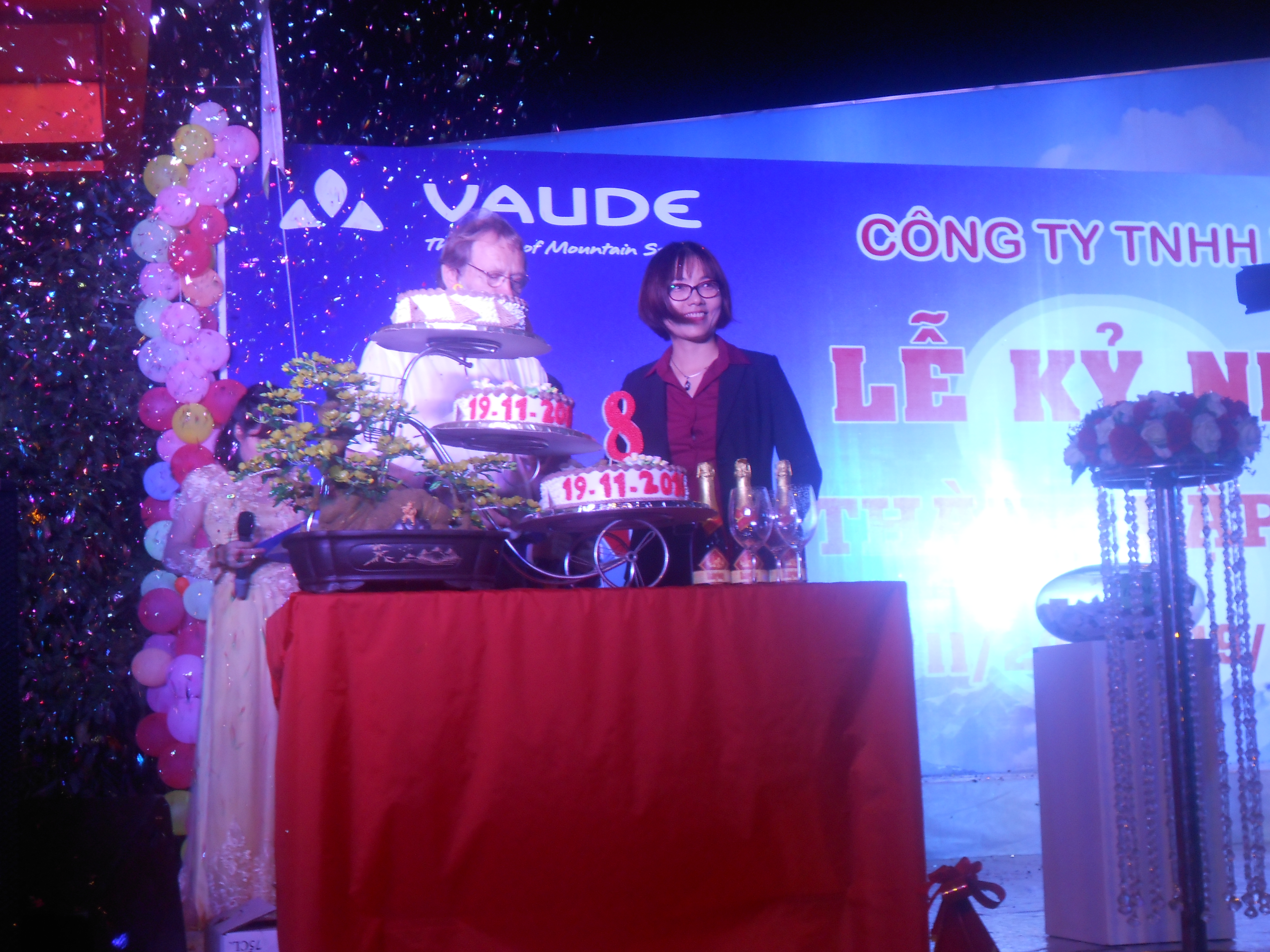 Lễ kỷ niêm 8 năm thành lập Công ty Vaude Việt Nam